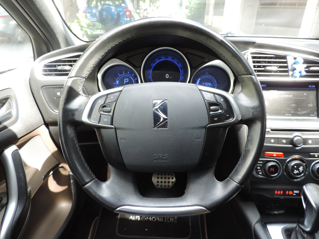 DS DS 4 — 17